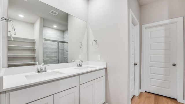 913 Sonoma Street, Rogers, AR 72758