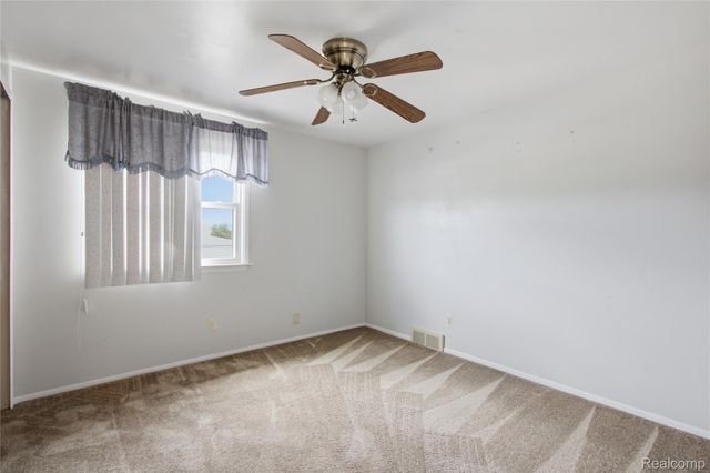 11721 Robinwood Boulevard, Warren, MI 48093