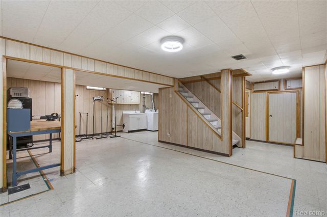 11721 Robinwood Boulevard, Warren, MI 48093