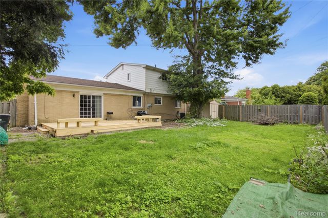 11721 Robinwood Boulevard, Warren, MI 48093