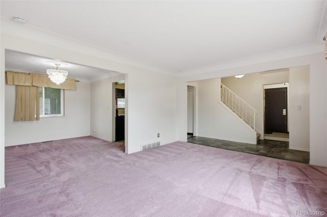 11721 Robinwood Boulevard, Warren, MI 48093
