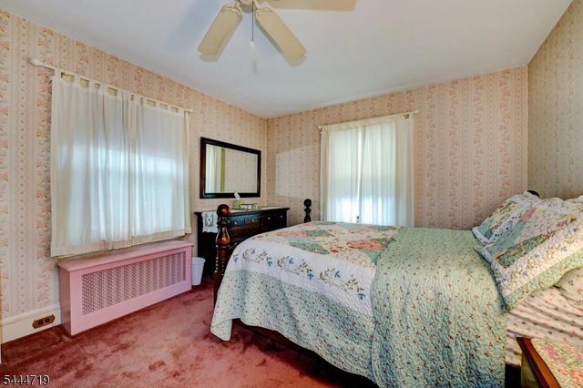 220 N Bridge St, Somerville Boro, NJ 08876