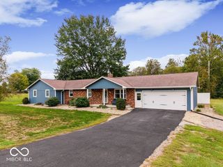 11635 E County Road 1125 North, Seymour, IN 47274