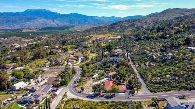28300 Rawlings, Hemet, CA 92544