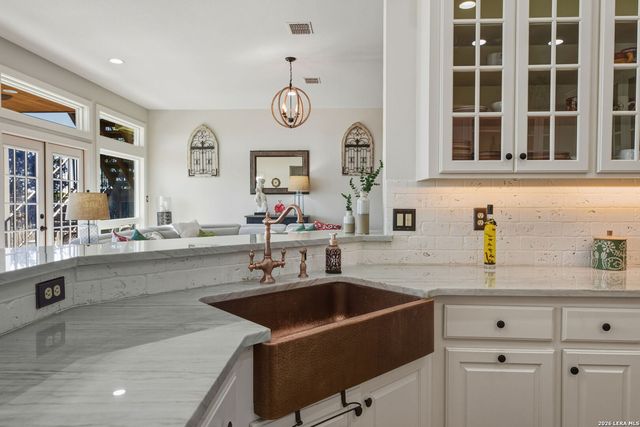 103 HIGH SIERRA DR, Boerne, TX 78006