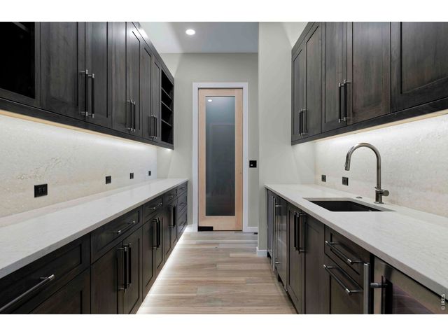 2298 Star Hill St, Longmont, CO 80503
