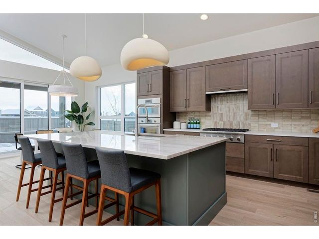 2298 Star Hill St, Longmont, CO 80503