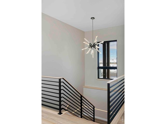 2298 Star Hill St, Longmont, CO 80503