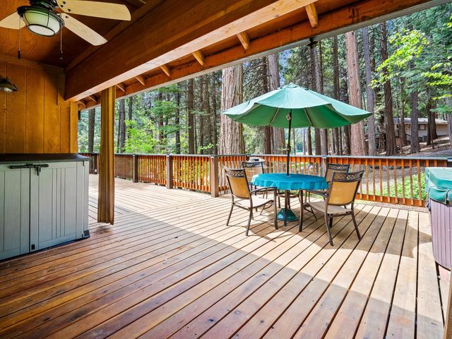 3319 Hazel St, Pollock Pines, CA 95726