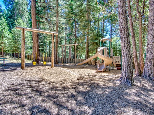 3319 Hazel St, Pollock Pines, CA 95726
