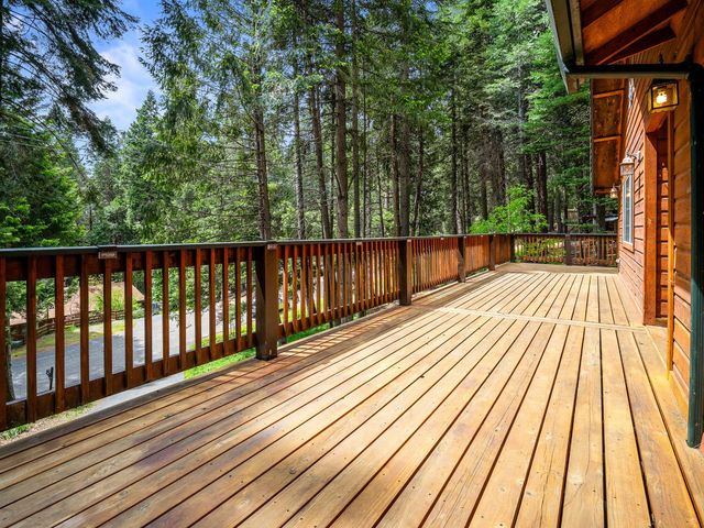 3319 Hazel St, Pollock Pines, CA 95726