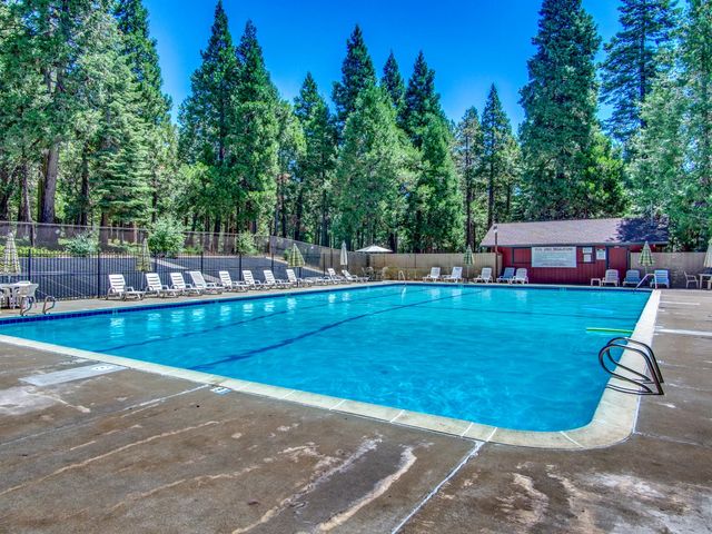 3319 Hazel St, Pollock Pines, CA 95726