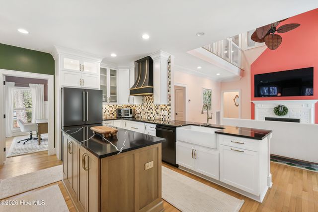 8803 Sawmill Creek Lane, Wilmington, NC 28411