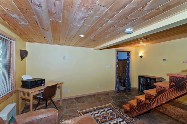851 Cottage Grove, Lake Arrowhead, CA 92352