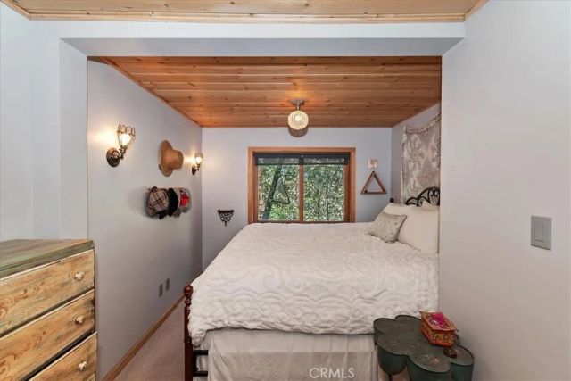 851 Cottage Grove, Lake Arrowhead, CA 92352
