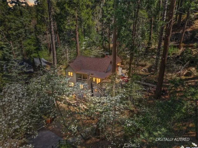 851 Cottage Grove, Lake Arrowhead, CA 92352