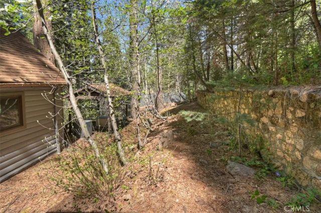 851 Cottage Grove, Lake Arrowhead, CA 92352
