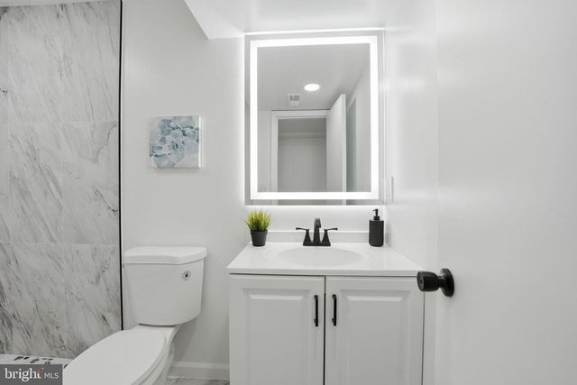 8359 GEORGIAN CT, Manassas, VA 20110