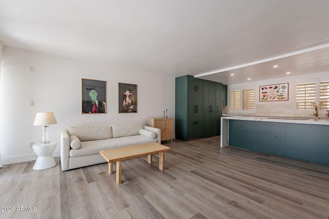 4727 E LAFAYETTE Boulevard 212, Phoenix, AZ 85018