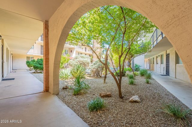 4727 E LAFAYETTE Boulevard 212, Phoenix, AZ 85018