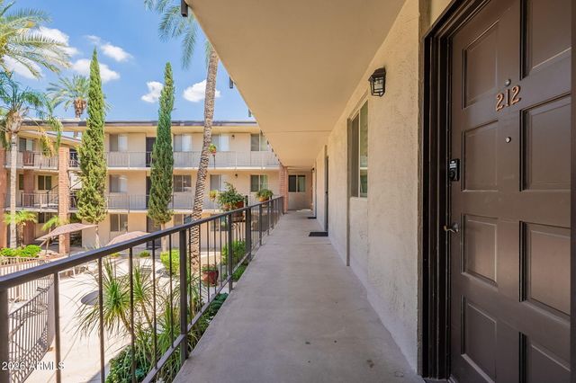4727 E LAFAYETTE Boulevard 212, Phoenix, AZ 85018