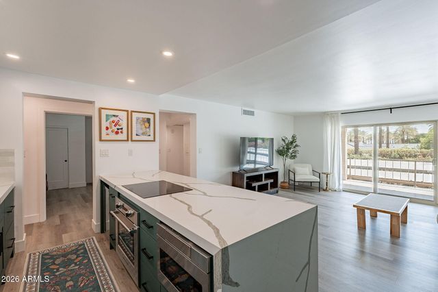 4727 E LAFAYETTE Boulevard 212, Phoenix, AZ 85018