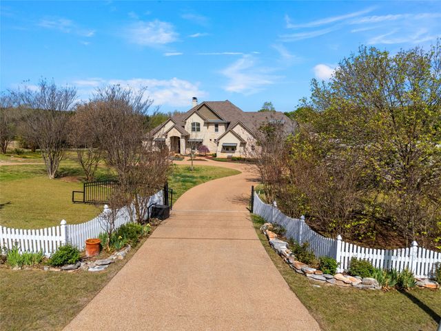 14690 Chapel Road, Lorena, TX 76655