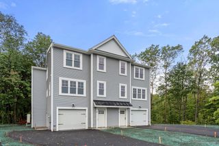 31 Danielle's Way, Worcester, MA 01606