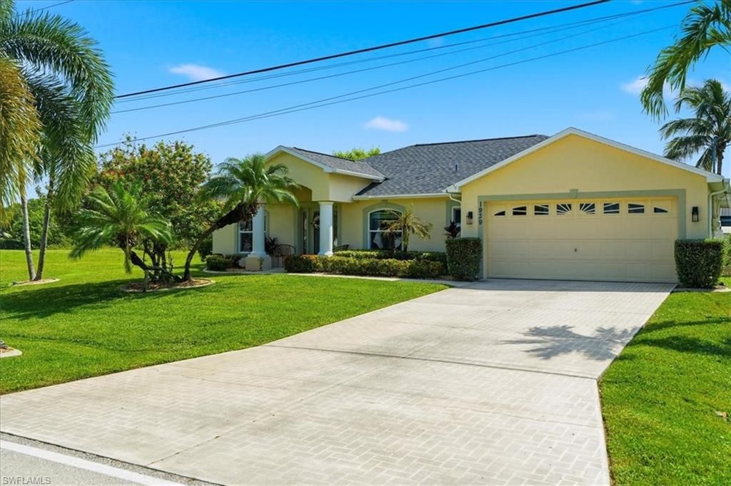 1939 SE 17th PL, CAPE CORAL, FL 33990 — photo 2