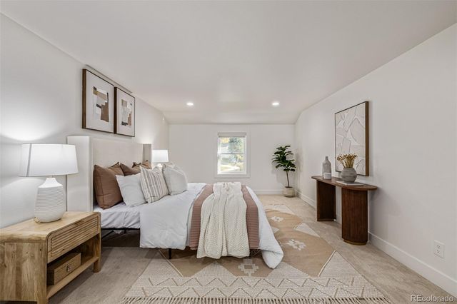 6703 S Locust Court, Centennial, CO 80112