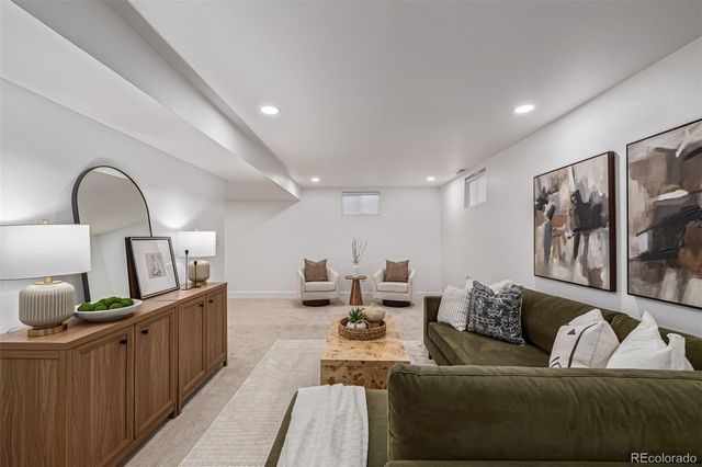 6703 S Locust Court, Centennial, CO 80112