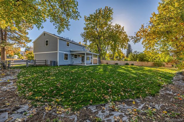 6703 S Locust Court, Centennial, CO 80112