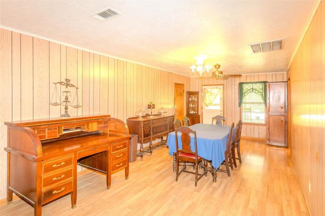165 County Road 2359, Liberty, TX 77575