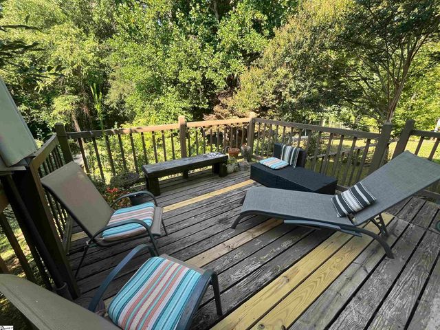107 Riverside Chase Circle, Greer, SC 29650