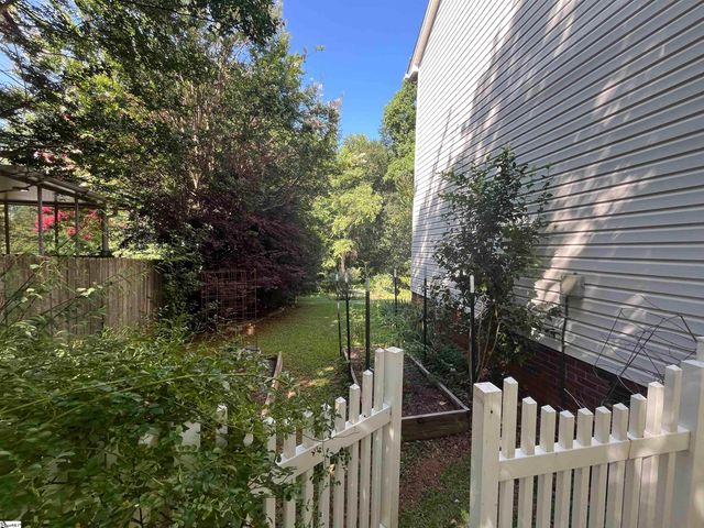 107 Riverside Chase Circle, Greer, SC 29650