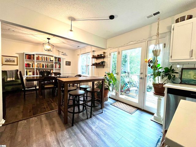 107 Riverside Chase Circle, Greer, SC 29650