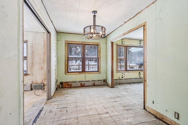 34120 Grand BOULEVARD, Burlington, WI 53105