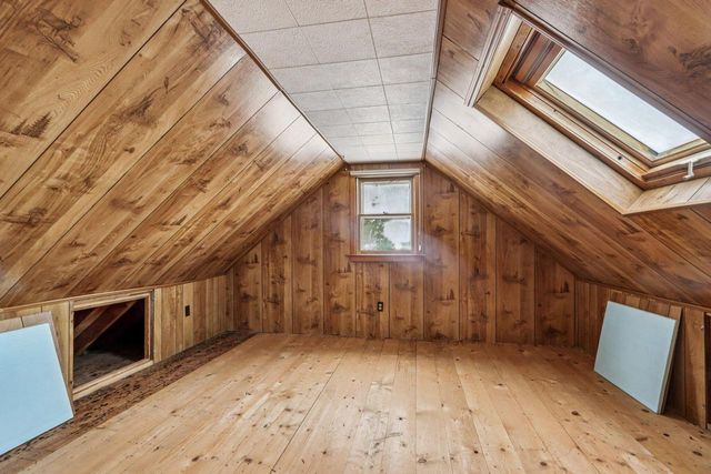 34120 Grand BOULEVARD, Burlington, WI 53105