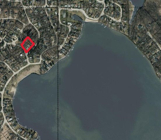 34120 Grand BOULEVARD, Burlington, WI 53105