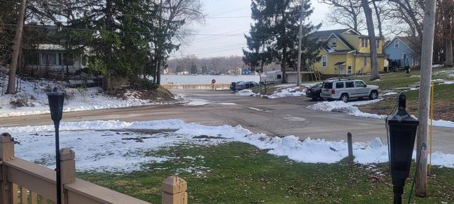 34120 Grand BOULEVARD, Burlington, WI 53105