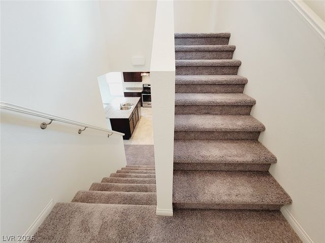 8180 Seminario Avenue, Las Vegas, NV 89113