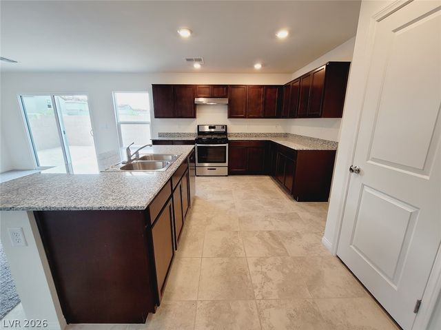 8180 Seminario Avenue, Las Vegas, NV 89113