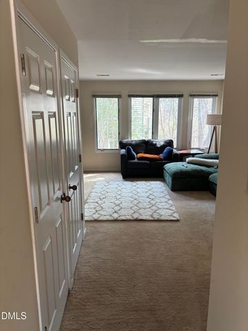 702 Martin Luther King Jr Boulevard C8, Chapel Hill, NC 27514