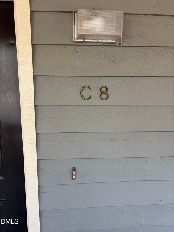 702 Martin Luther King Jr Boulevard C8, Chapel Hill, NC 27514