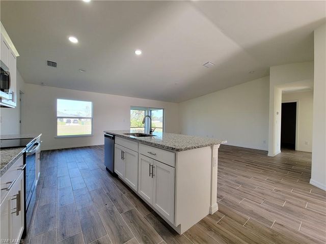 3100 NW 20th AVE, Cape Coral, FL 33993