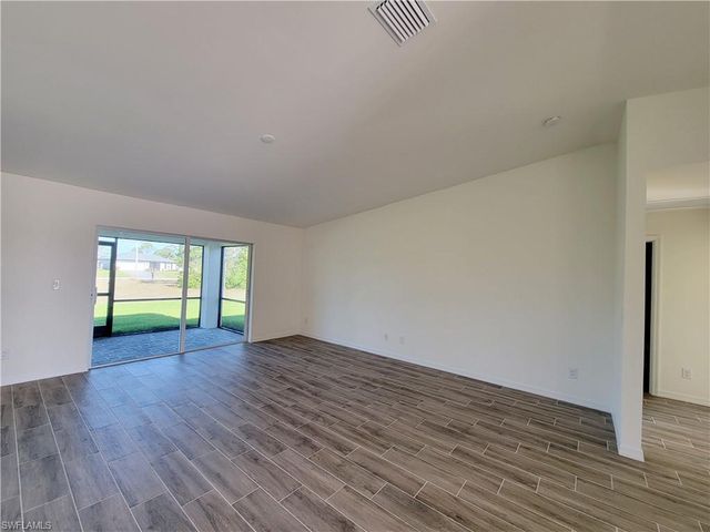 3100 NW 20th AVE, Cape Coral, FL 33993