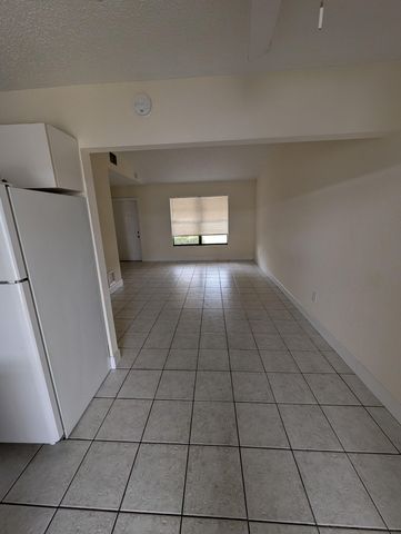 1382 BIRKDALE Drive 1388, Wellington, FL 33414