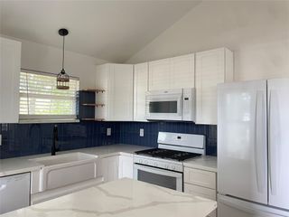 415 Clay St, Richmond, TX 77469