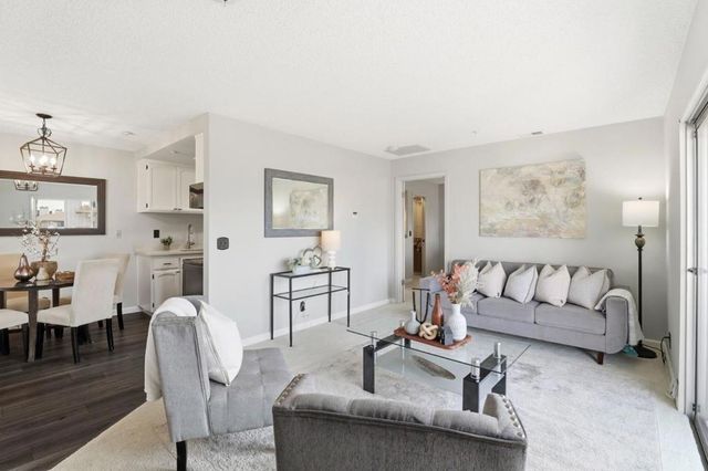 25163 Copa Del Oro Drive 202, Hayward, CA 94545