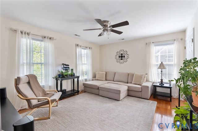 5021 Parsons Walk Cir, Henrico, VA 23059